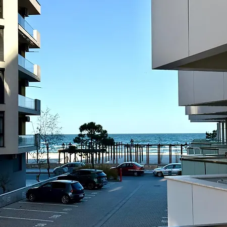 Aqua Vista Infinity & Mare - Piscina - Jacuzzi - Sauna - Gym Privat *