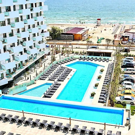 Aqua Vista Infinity & Mare - Piscina - Jacuzzi - Sauna - Gym Privat Navodari